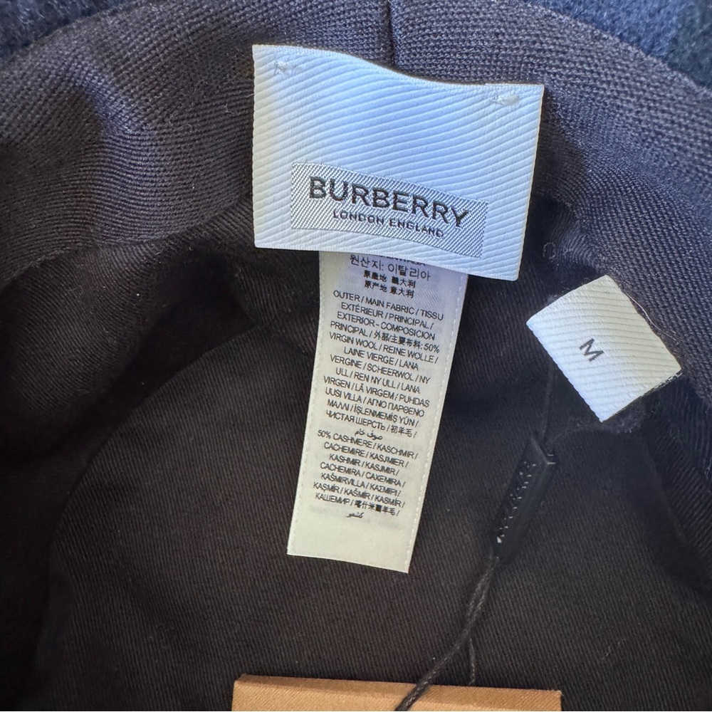 Burberry Check Wool Cashmere Bucket Hat NEW size Medium - Picture 4 of 7